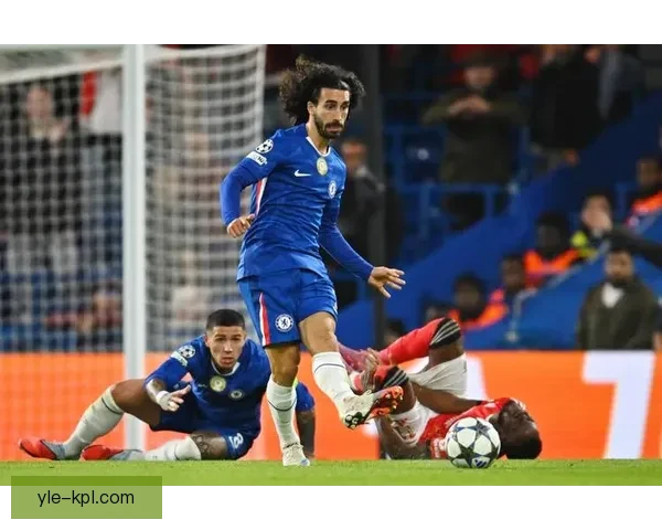 十人切尔西遭绝平佩德罗闪击战 十人切尔西遭绝平佩德罗闪击战